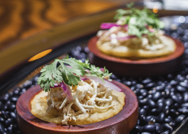 Banquet and Catering, Are they the same? Know the 3 differences👨🍳